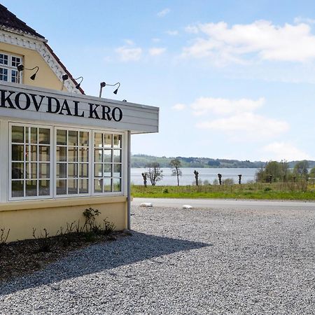 Skovdal Kro Jelling Εξωτερικό φωτογραφία